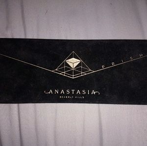 LIMITED EDITION Prism Anastasia Beverly Hill
